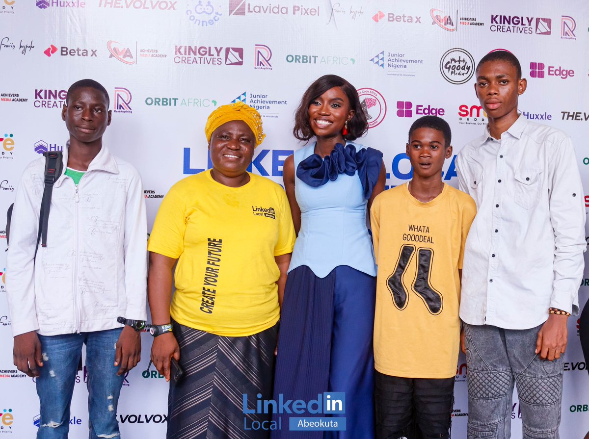 linkedinlocabk's tweet image. Who do you recognize here?