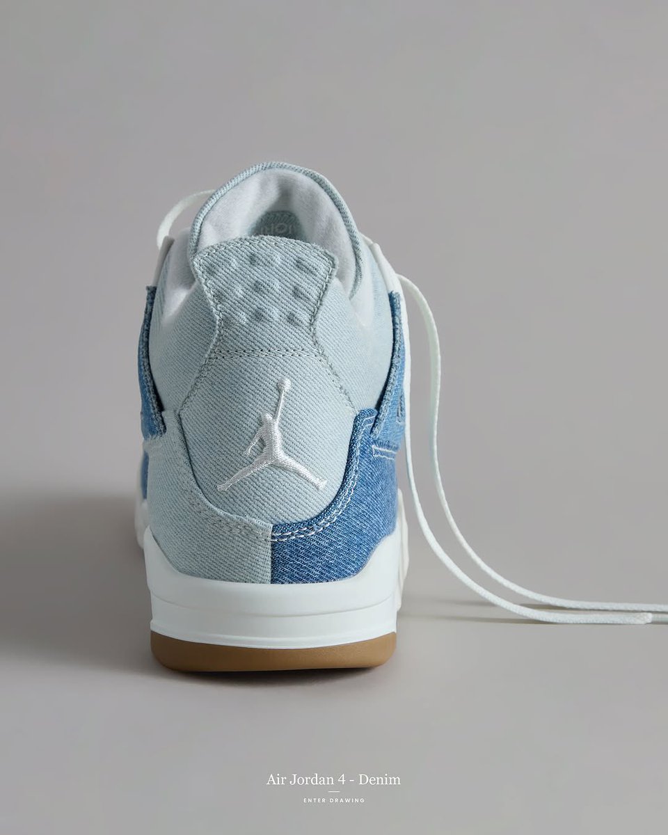 uppersnkrs's tweet photo. La Jordan 4 x Levi’s mais sans Levi’s sort demain matin à 9h !👖

Lien affilié : https://t.co/P71W6DtALL https://t.co/Mb546ryF3q