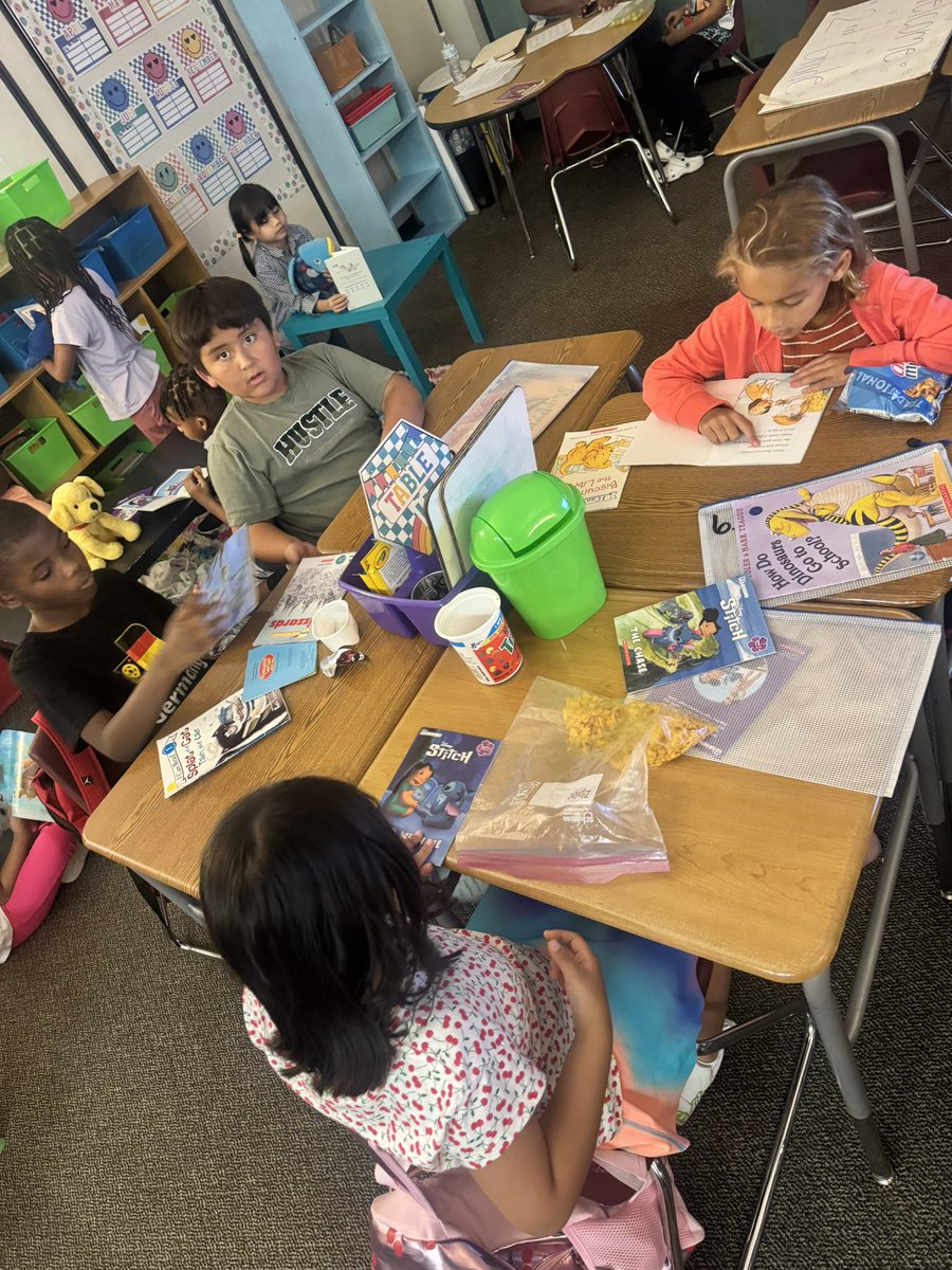 Mrs. Subda 🍎 tweet media