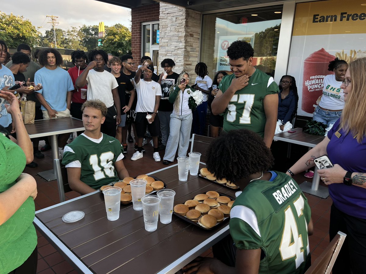 🏈 Berea Football 2️⃣9️⃣6️⃣1️⃣7️⃣ tweet media