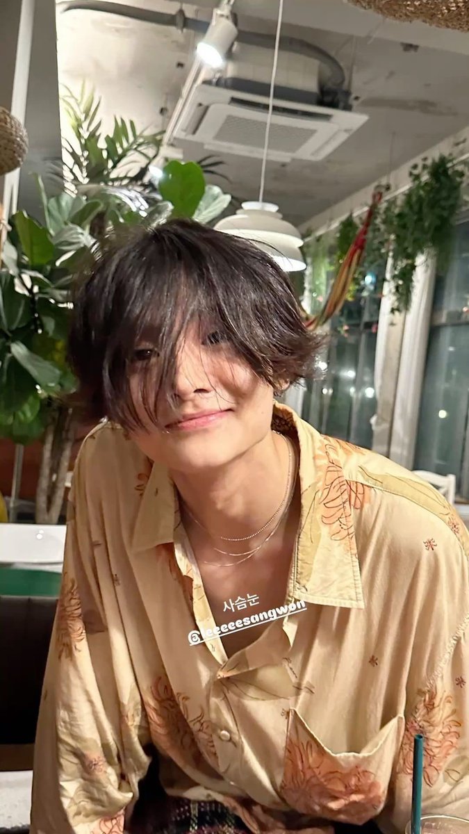 s2ang_wony's tweet photo. 저는 이 착장을 참 좋아해요.. https://t.co/PMYI6aa6JD