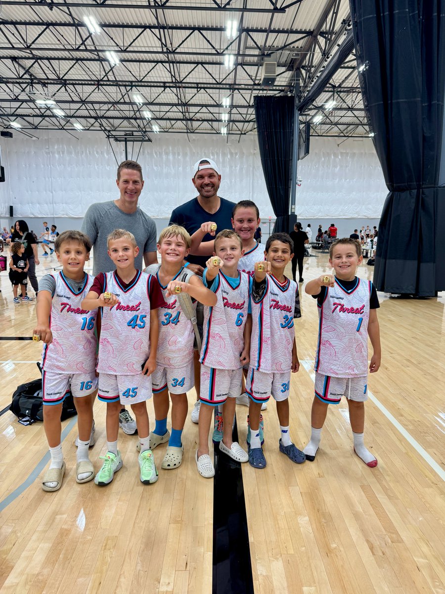 BealCenter's tweet photo. Thank you to everyone who made our Beal Bucket Bash tournament an unforgettable event! 
Congrats to all of our division champs! We can't wait to see you all next time! #BealBucketBash #champions #youthbasketball https://t.co/Y1KW0DUNj1