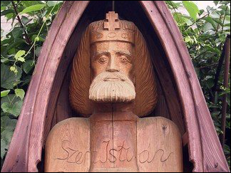 Pillango_Found's tweet photo. Szent István alakja a #moldvai #magyar néphagyományban https://t.co/HojbqforC7 #csángó #csángók #csángómagyar #csángómagyarok #csángóság #Csángóföld #Moldva #hagyomány #hagyományőrző #örökség #Pusztina #SzentIstván #SzentIstvánnapja #Hungarian https://t.co/w8yAQcrc4i