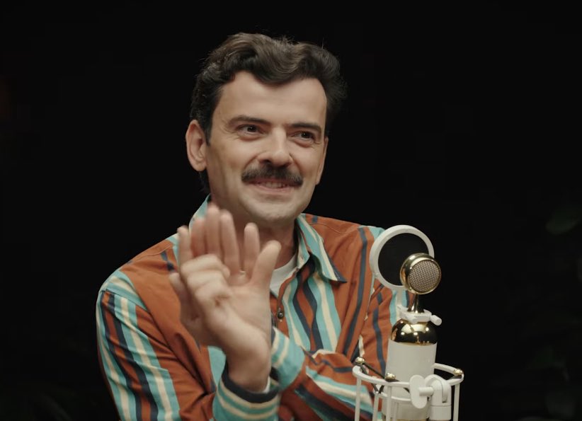 – Дрифт сильно спас меня в один момент, ну не то, чтобы я был в каком-то отчаянии, но был пустой слот в жизни, и его нужно забить. И Юра говорит давай потренируемся, я согласился – и вот как первая любовь😊

Нашёл отдушину в бибиках😔