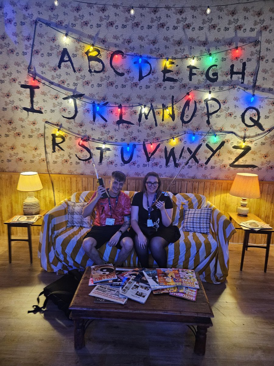CadetGrumpyDuck's tweet image. Getting our @Stranger_Things vibe on at @gamescom with @MissGox