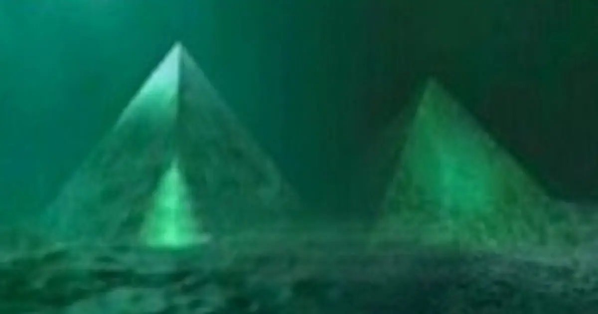 OracleofTheMatrix (@oracle_ofmatrix) on Twitter photo <a href="/TheProjectUnity/">Jay Anderson</a> I've been diving in the Caribbean for 30 years and I have found some strange out of place relics. Like the pyramids off Long Island Bahamas. They're small, only 6-8ft tall, is it just the tops sticking out? 🤔🧐😂
Crystal Pyramid in the Bermuda Triangle
timefordisclosure.com/crystal-pyrami… <a href="/TheProjectUnity/">Jay Anderson</a> I've been diving in the Caribbean for 30 years and I have found some strange out of place relics. Like the pyramids off Long Island Bahamas. They're small, only 6-8ft tall, is it just the tops sticking out? 🤔🧐😂
Crystal Pyramid in the Bermuda Triangle
timefordisclosure.com/crystal-pyrami…