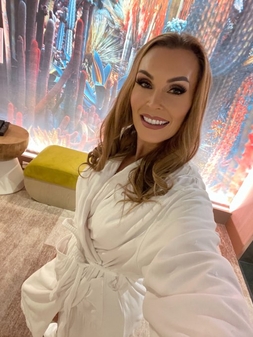 Watch tanyatate's leaked NSFW photo on TwXstars