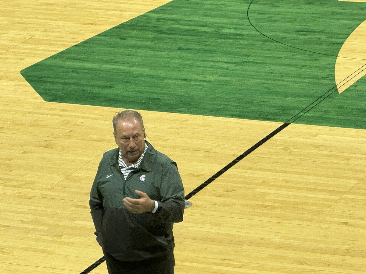Tom Izzo at Larry Shyatt’s coaching clinic: “When I go in the portal, the first place I go is to my locker room. I want to keep most of the guys on my team.”
