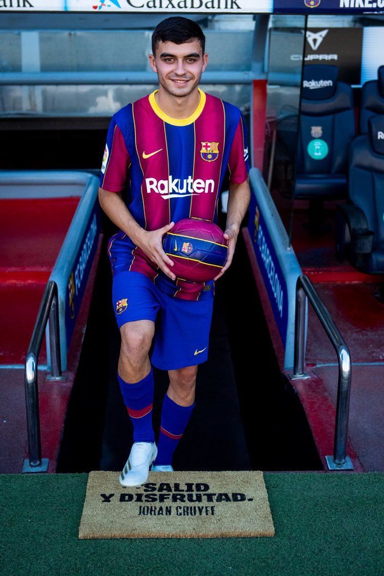 ⏳Un día como hoy⌛️

Pedri era presentado como nuevo jugador del FC Barcelona 💙❤️

El resto es historia 📝…