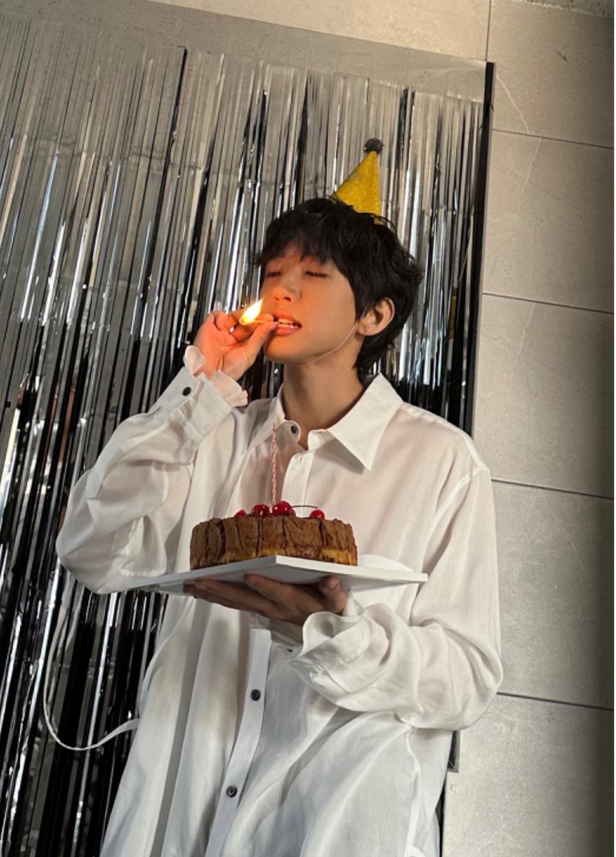 11oovee's tweet photo. 승윤이님 태어나주셔서
감사합니다🎂
ありがとうございます🎈
Thank you very much🌟
谢谢🎉
Merci beaucoup🫰
저도 맘껏 축하하겠습니다‼️‼️‼️‼️‼️
#Special_daY https://t.co/HZHbwFLwjh