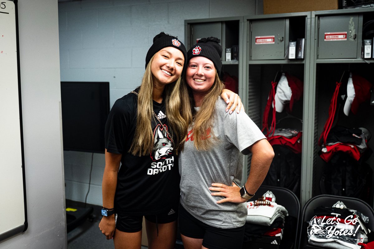 South Dakota Women’s Golf tweet media