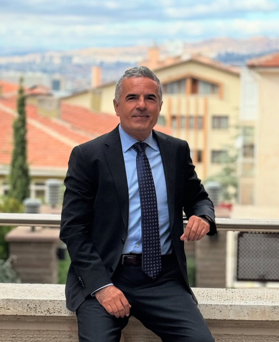 Johnson__Nelson's tweet image. The uniform may change, but the values of honor, duty, and resilience remain forever #Discipline #Honor #MilitaryMindset #Leadership