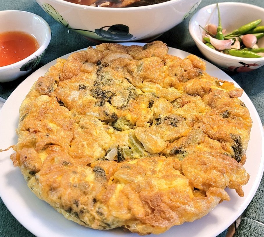 ก่อนนอนคืนนี้ขอเอาภาพไข่เจียวหอมๆจากครัวกะหล่ำปลีมาฝากค่ะ🤭😴