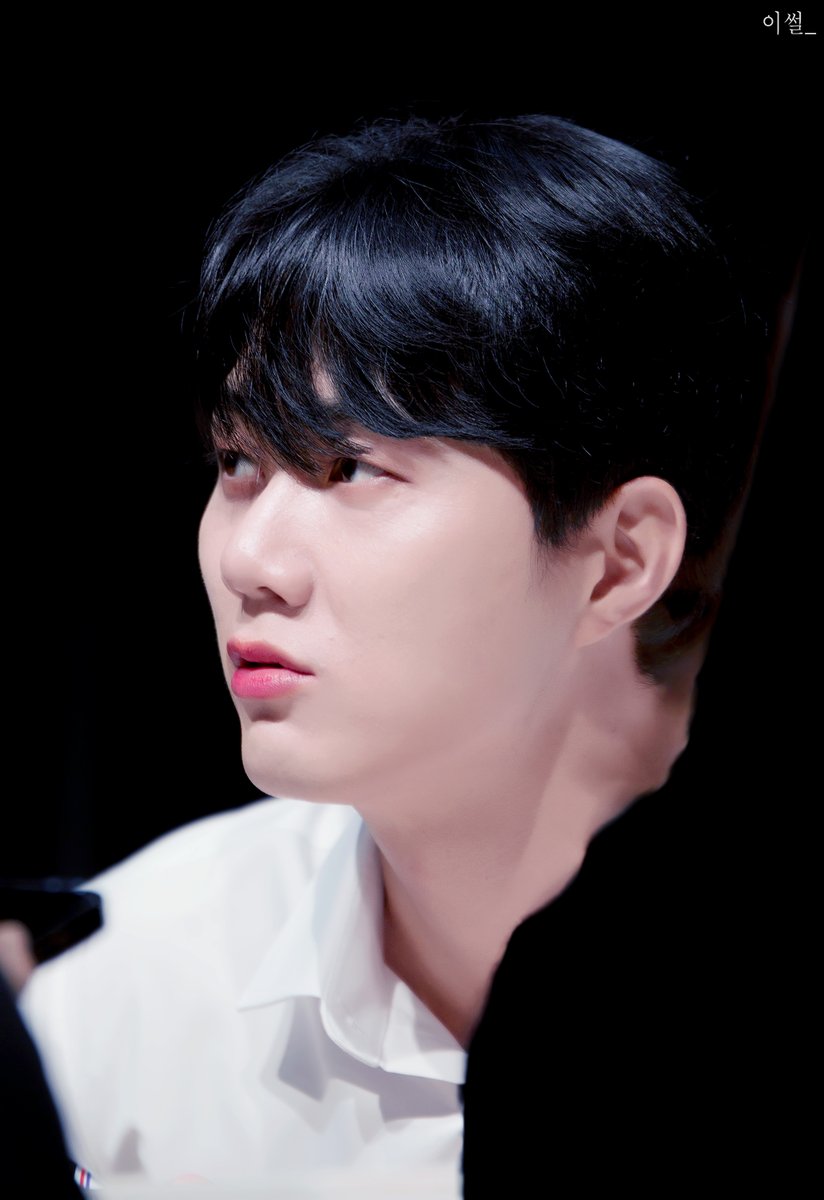 Yissull_Photo's tweet photo. 250806 플레임즈 사인회; #유현석 에릭 https://t.co/bUAvJWFCR9