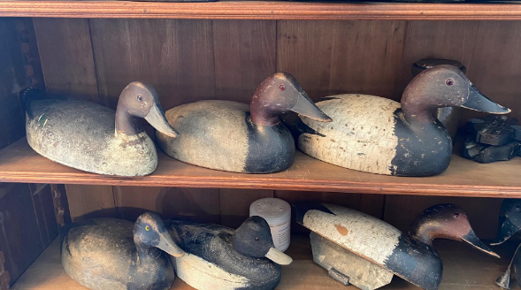 OPP_WR's tweet photo. #NorfolkOPP is investigating a theft in #PortRowan after 12 hand-carved Reeves Family duck decoys were stolen from a vehicle on #EllisStreet. (1 of 2) ^ag https://t.co/EpVdvpo8ta