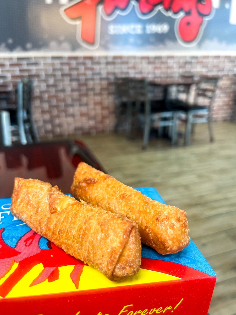 FrenchysChicken's tweet photo. The taste of Louisiana all rolled up! Try our boudin rolls today! #CreuzintoFrenchys https://t.co/5M08BQCHQQ