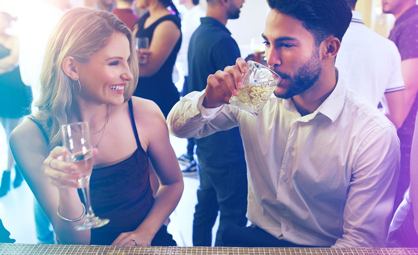 marcosatorres's tweet photo. Real men pick up the tab on the first date! 
Show respect, set the tone, &amp; make her smile. 
Chivalry ain't dead! 💪 
#DateLikeAMan #TradValues #MAGA https://t.co/DvzOk8Hbzj