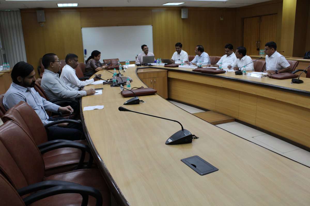 On August 29, Sh. Shahid Kamal Ansari, Controller of Accounts, Ministry of External Affairs, led the opening session on “Information Technology and Digital Application - PFMS” during the final day of NIPFP training for Chhattisgarh officials. #NIPFP #DigitalFinance