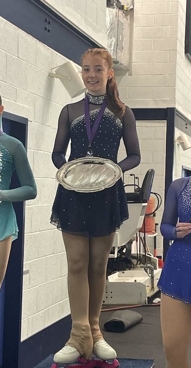 NDHSPE1's tweet image. 🌟Celebrating Success🌟

Congratulations to Dharia of S4, who was a skating superstar at the weekend, winning 1st place at the Magnum Open Day for 13 years &amp;amp; over 👏🏻

A great achievement, well done 🏆👏🏻
@ndhs1 #BeliefPerseveranceRespect #ThisIsHowWeDoItHere