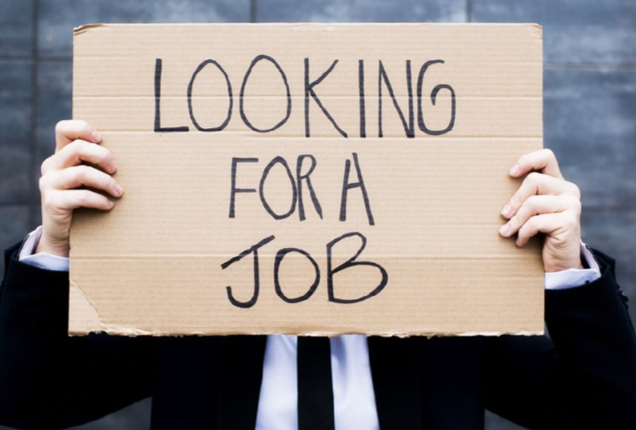 or an Internship, i hold a Bachelor of Applied Accounting, Auditing and Information Systems, plus an ICAM Certificate in Financial Accounting.