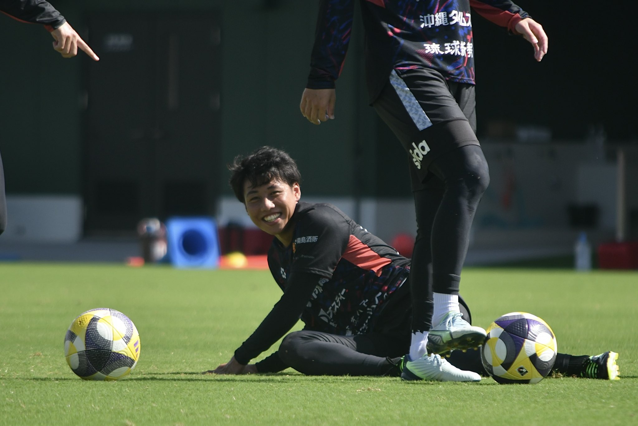 FC琉球トレーニングウェア　値下げ相談可 FC琉球2025シーズントレーニングウェア受注販売開始のお知らせ