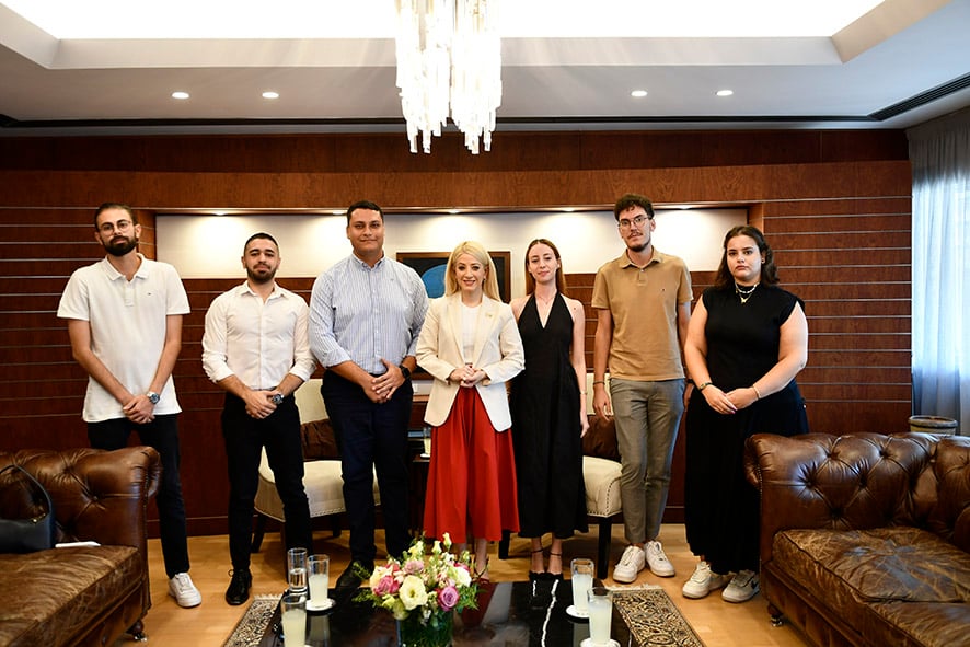 CYParliament's tweet photo. Συναντήσεις της Προέδρου της Βουλής των Αντιπροσώπων με αντιπροσωπεία της Παγκύπριας Ομοσπονδίας Φοιτητικών Ενώσεων και εκπροσώπους Φοιτητικών Ενώσεων. https://t.co/Dwri3a8Zja https://t.co/Se5TGvkTxX