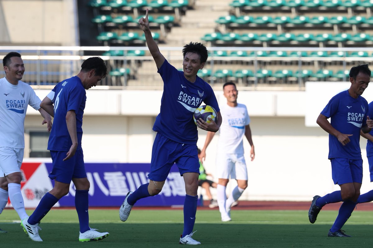 常葉大学サッカー部　トレーニングマッチユニフォーム上下 常葉大学サッカー部 トレーニングマッチユニフォーム上下