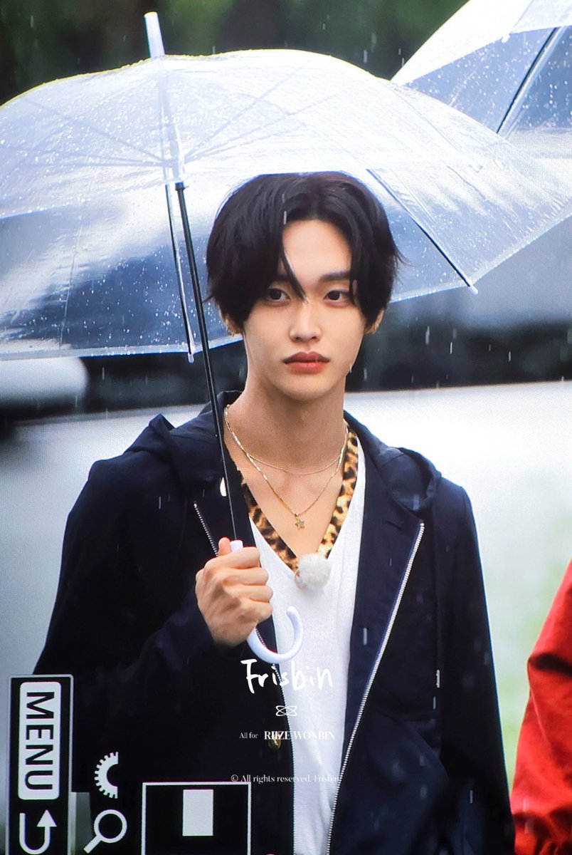 ウォンビンの顎 (@riize_wbin) / X