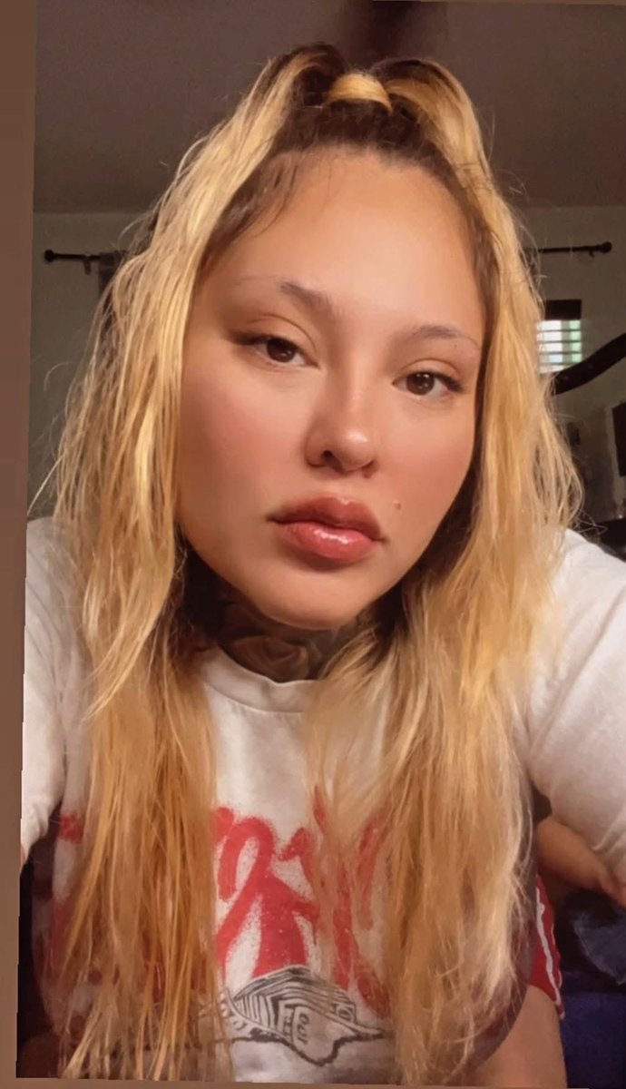 thuggrella's tweet image. Long live gangsta fucking Vee 🥺✨❤️ shit don’t feel right saying it my sweet baby ‼️