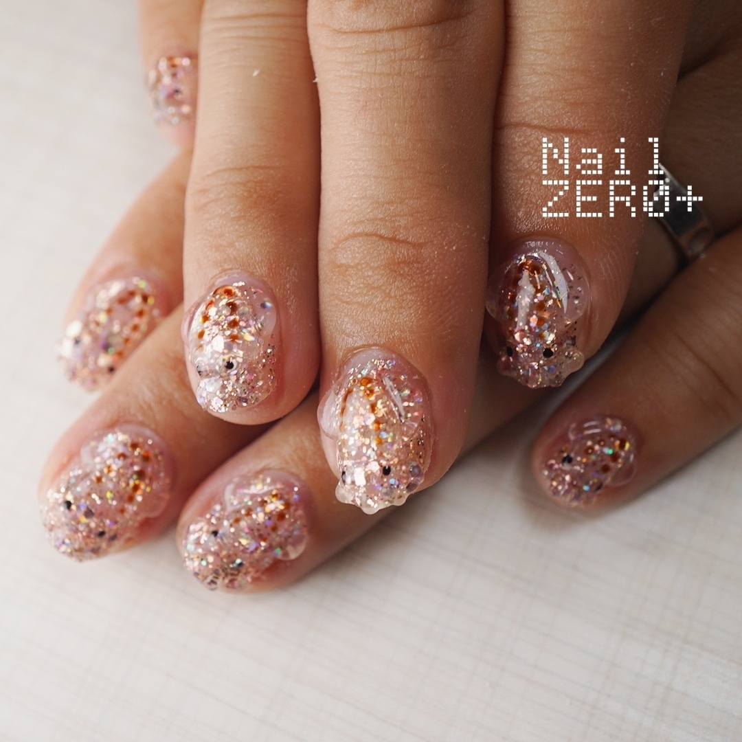 nailzero_plus's tweet image. 夏から秋にかけてイカが旬
まだ暑い今年は透明感のあるイカも美味しく指先に。
#イカ #烏賊ネイル #squid #3D 
#nail
こちらのデザインは2.5時間メニューです。
使用メーカー
ジェル：sofirah...

詳細はこちら↓（ネイルブック）
nailbook.jp/design/9600857/