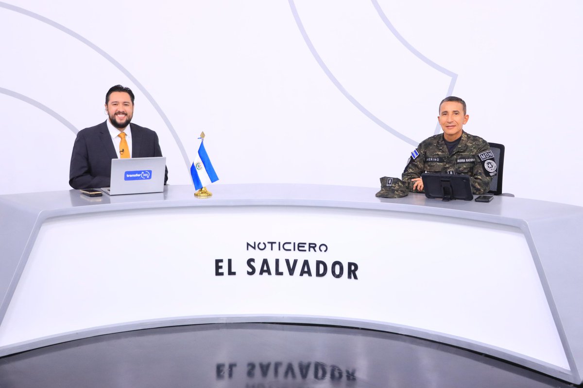 ¡Agradecemos tu sintonía en #LaEntrevista🇸🇻!

Esta noche, <a href="/armandogodoy/">Armando Godoy</a> conversó con el Ministro de <a href="/DefensaSV/">Ministerio de la Defensa Nacional</a>, <a href="/merino_monroy/">René Francis Merino Monroy🇸🇻</a>.