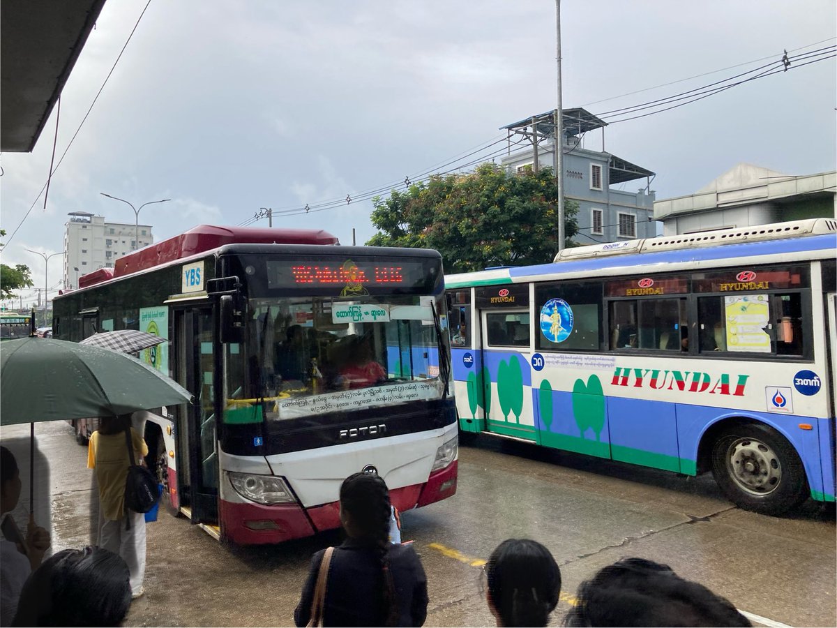 stepforward04o1's tweet photo. #suwaの乗りバス記録
9/3
YBS
116番
FOTON(中国：福田)
ヤンゴン市内
4枚目は乗車したバス停 https://t.co/siABn2fxNX