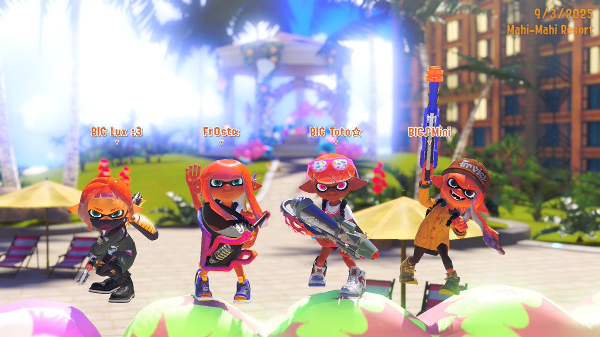 BFSC_spl's tweet image. We got 🥇in Hammerhead! GGs and see yall at riptide! Thanks to @Fr0sta_ for subbing! 🥳

Mini: redneck dad
Toto: lesbian baller daughter 
Frosta: Emo washed daughter
Lux: Nerdmaxxed creature child
Nep2ne: Adopted 

One big happy family 😁
