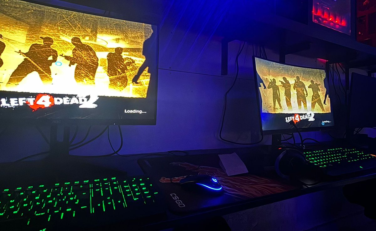 claudiapancitoX's tweet image. Omgaa, loquito atrapado en el casino gasta su dinero en una noche de vicios 🗿🚬 
lmfaoo, I adored this guy sm TT🫱🏼🤍🙂‍↕️
#ayearago