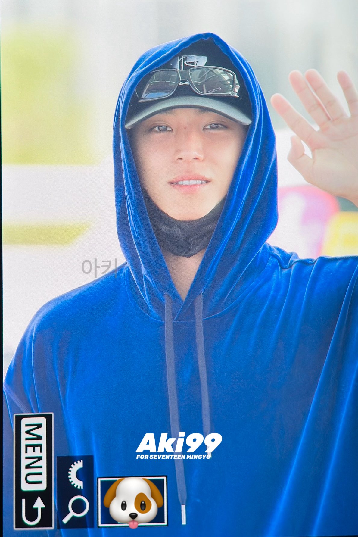 ミンギュ　winter Mingyu wore Martine Rose Sweatshirt in LA3C Festival Photo