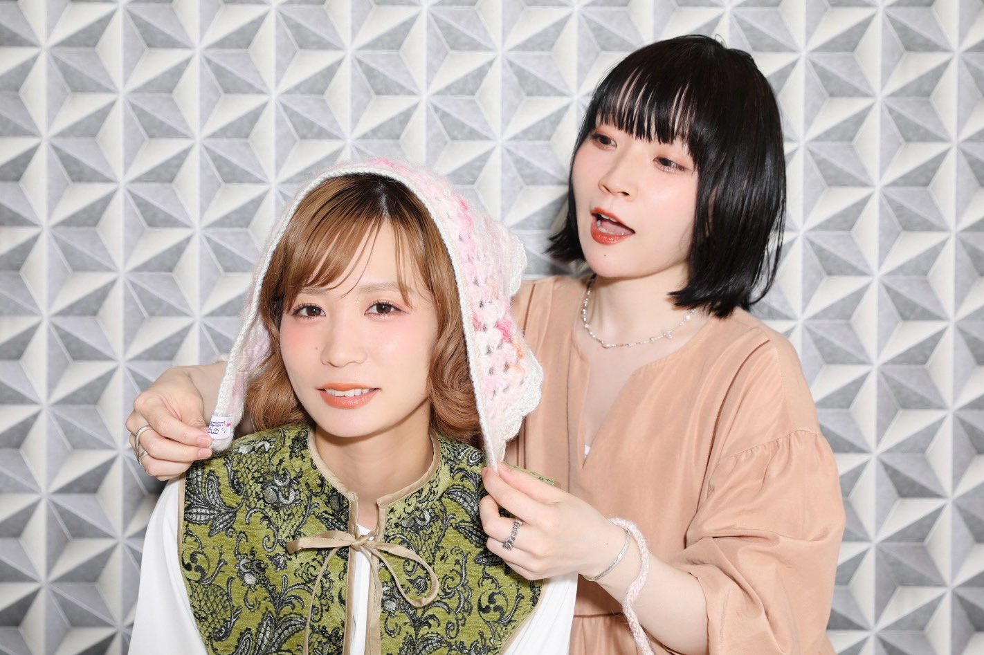 （momo） サイン入り写真 どこにもない日 モモコグミカンパニー 希少 (momo) どこにもない日 ZINE モモコグミカンパニー - メルカリ