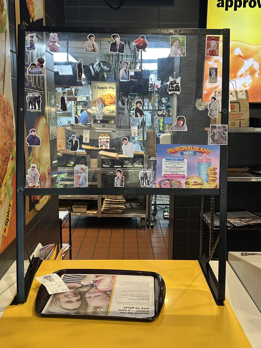 j0yz's tweet photo. My McDonald’s went all out! 💜 #TinyTanXMcDonalds https://t.co/esze1IRoOi