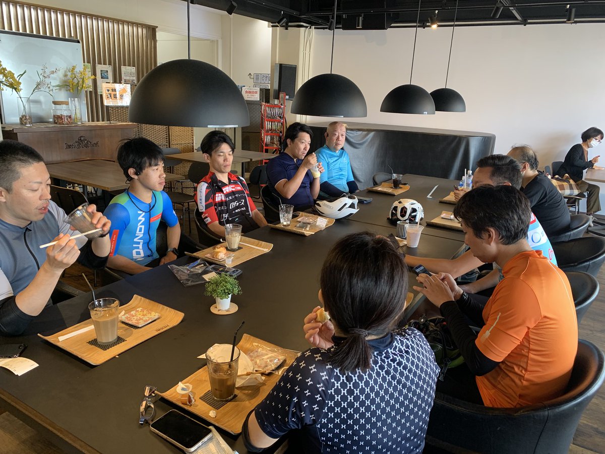 9月6日はグルッポライド！
高蔵寺ニュータウンの周りをぐるっと15kライドします！
参加無料
8時30にグルッポふじとうに集合
雨天、アラート時
会議室にて
体幹トレーニング
心拍トレーニング
ストレッチを予定
ご参加お待ちしております。