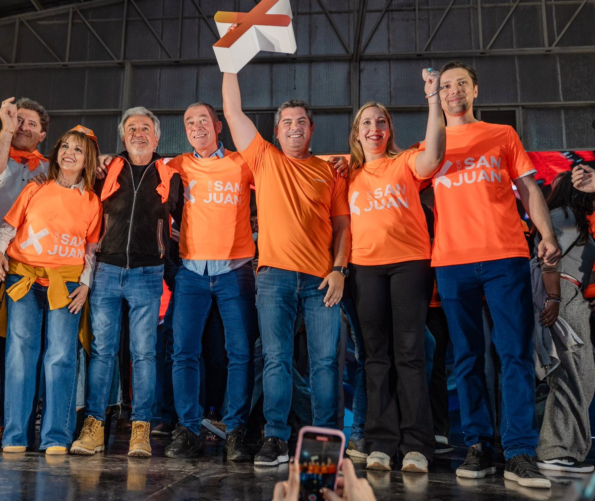 Con convicción, trabajo y futuro, elegimos marcar la X que representa todo lo que hemos construido y lo que todavía nos queda por alcanzar 💪🏼. 

Este es el equipo #XSanJuan.