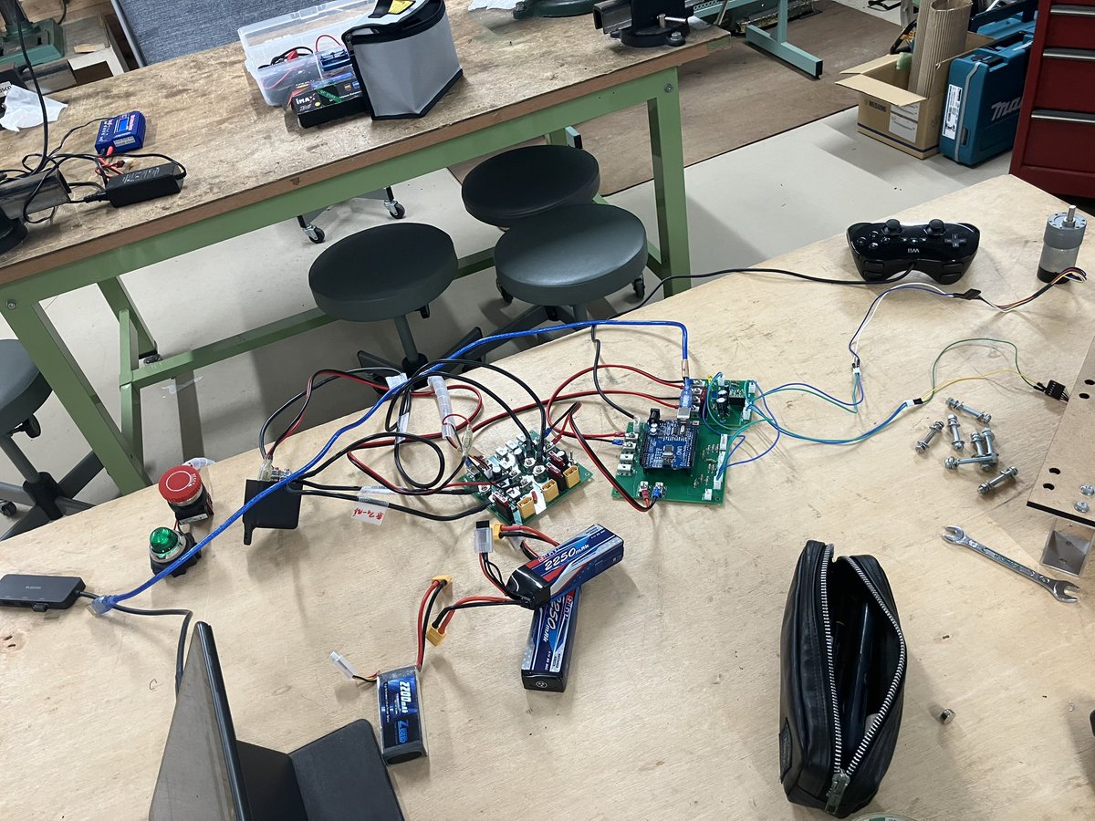 T_Robot_Labo's tweet image. 発注していた基板が無事に届き、正常に動作しました　感動