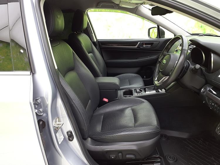 ShomotoAutos's tweet photo. 🚘 2019 Subaru Legacy Outback 2.5 Limited – Premium AWD Wagon
💰 KES 3.45M (All-inclusive: shipping, customs, reg + delivery)⛽ Petrol | 🔁 Auto | 87k km
🌟 Leather seats | Safety Assist | Luxury Comfort
📞 0720 487532
#ShomotoQualityAssured #WeDeliverYourDreamCars #SubaruOutback https://t.co/cEvdhhI64f