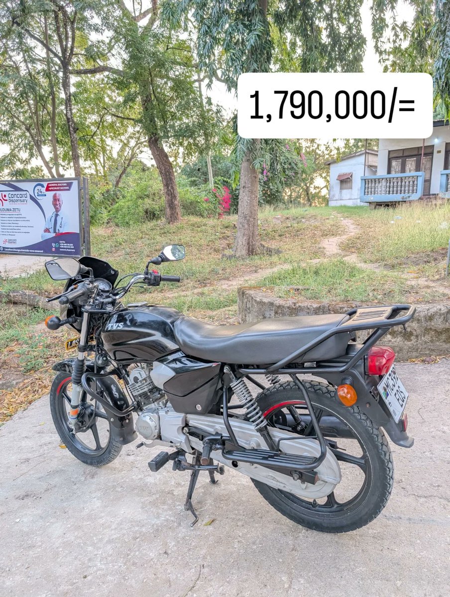 Mr_pikipiki's tweet photo. TVS STAR 125 (GIA TANO) 🔥🔥🔥 Zinaitwa kasongo unaipata kwa 1,790,000/= Tu ✅

Ipo very clean haina kipengele 
Ina mwaka mmoja barabarani✓

Iwahi sasa piga 0747365096
Au Njoo UBUNGO RIVERSIDE📌
Mikoa yote Tunatuma 🇹🇿 https://t.co/IQKMIhdSwu