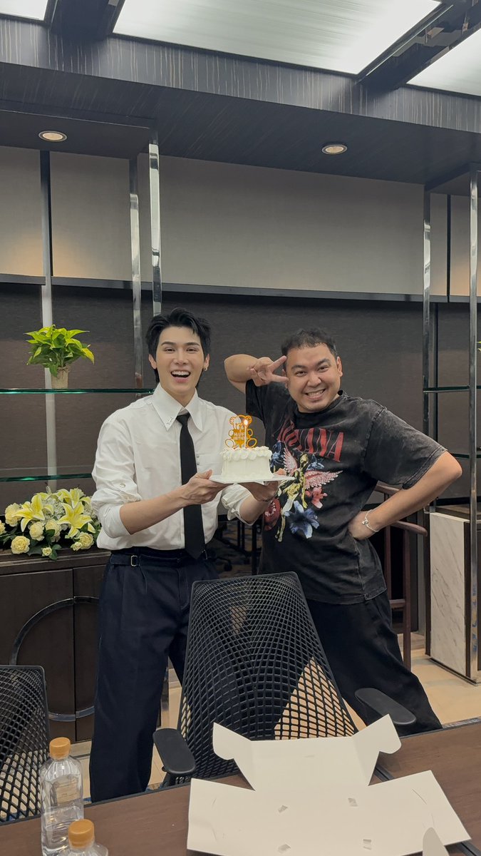 peatwasu #เคลวิน tweet media