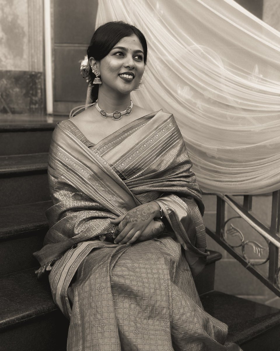 My passion for vintage treasures is absolutely limitless! Whether it’s a stunning saree, gorgeous jewellery, charming utensils, or anything else with that classic flair, these items light up my world. ✨ 

Drop in a picture of your favourite vintage masterpiece.✨🫶