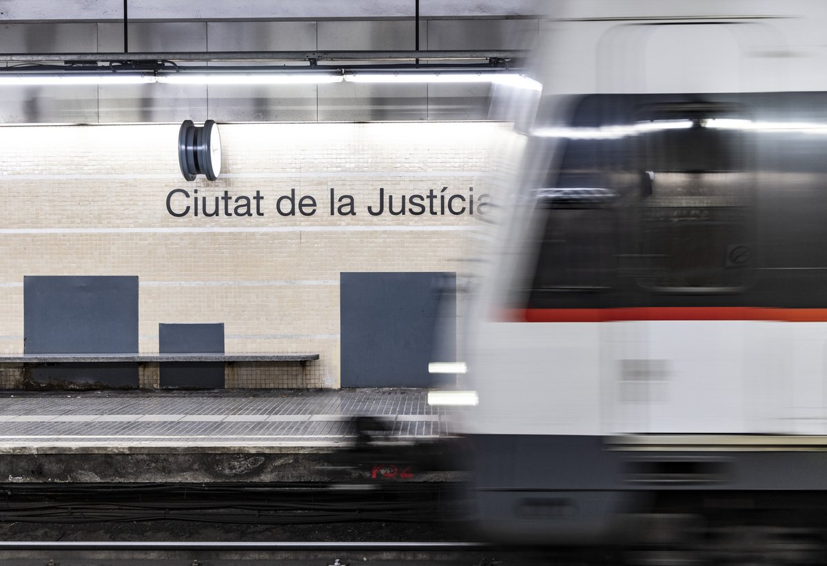 Bon dia. El servei funciona segons l'horari previst a totes les línies. 

ℹ️ Trobaràs més informació al web fgc.cat i a l'#AppFGC. #ServeiFGC #FGC