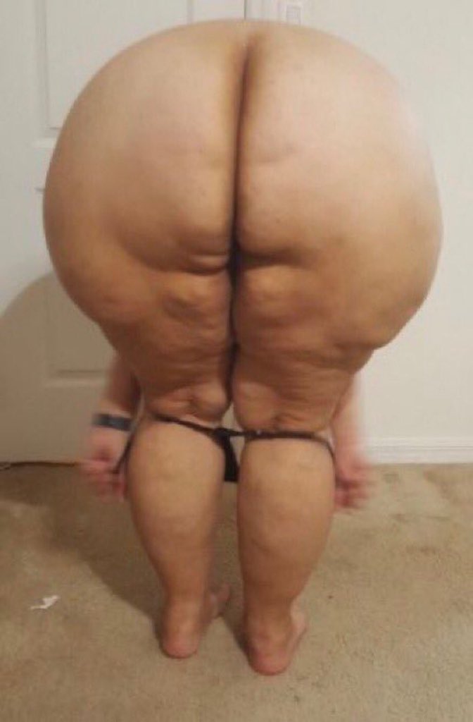في عالم التحرر ليس هنالك طرف خاسر
الزوج والزوجة هم في نشوة حب لامثيل لها
الصديق يشعر بأن الدنيا قد ابستمت له 
كل شيء مميز
كل شيء مثير
مشاعر حب بجنون تترجمها النظرات والشهوات
طاقة أيجابية ودفعة معنوية للزوجين المتحررين ♠️
