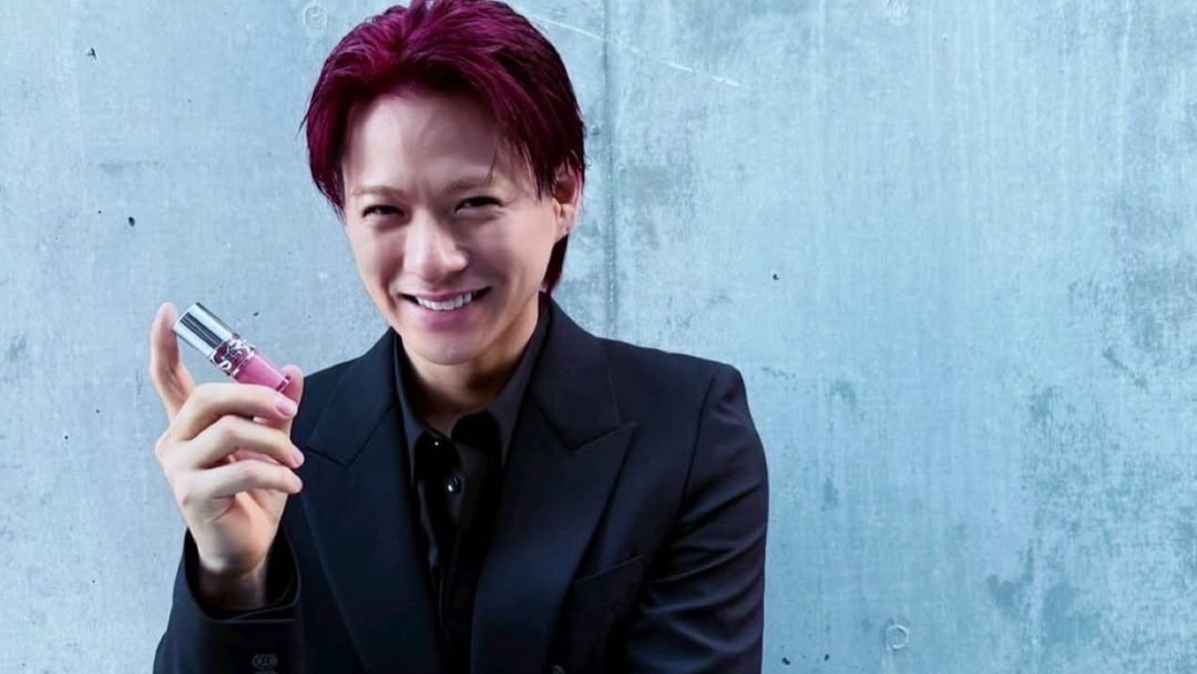 平野紫耀 気分を上げたい日には「44番」💞 スーツ姿に笑顔と ピンクの