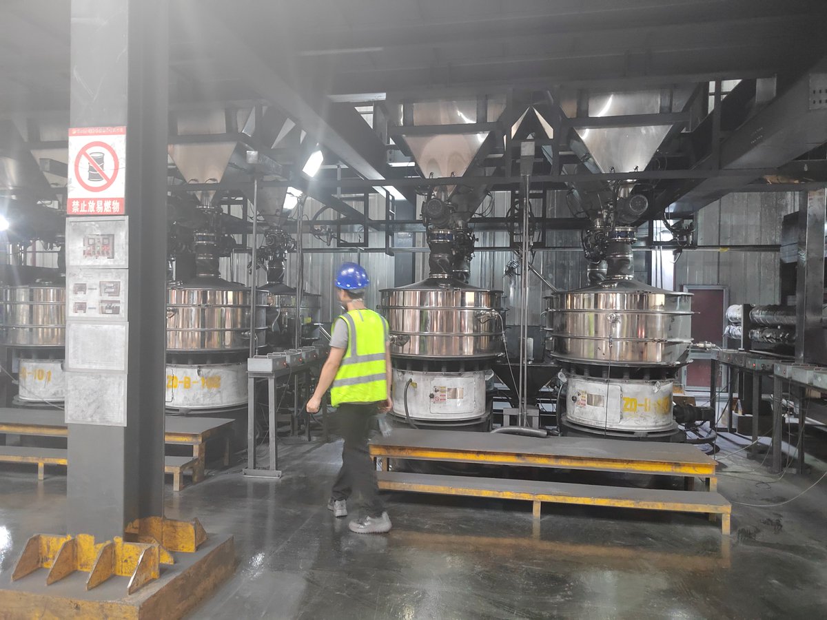 CSITEnergy's tweet image. We&apos;re proud to partner with industry leaders like ‌CATL, BYD, Hithium, and Narada Power‌ to drive innovation in ‌power batteries, digital batteries, and energy storage systems‌.
📷 ‌See Our Transparency in Action!‌
Visit Sunrise New Energy homepage (sunrisenewenergy.com)