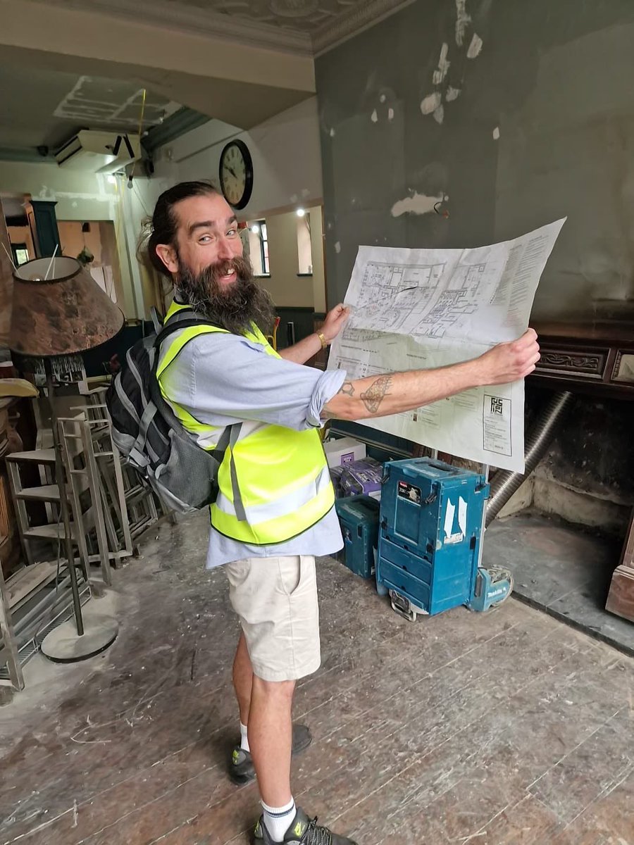 We may be closed for refurbishments until 25th Sept, but we still can’t keep the gaffer away 👷🏻

You’ll find him (eagerly) donning high vis, catching up on progress, firming up our delish new menus, and planning our epic opening party on 3rd October 🍻