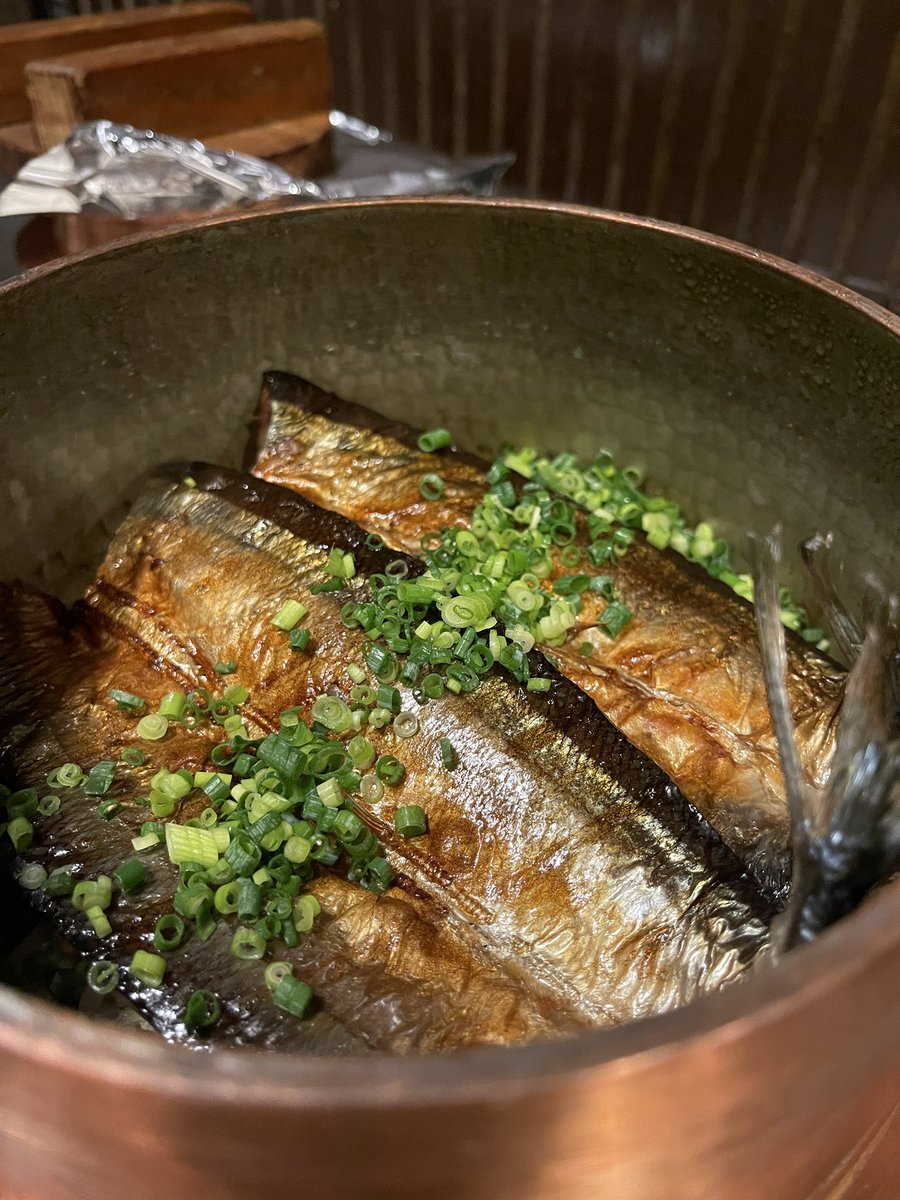 秋刀魚御膳さま専用 鮨遊膳みのりです。 今日は久しぶりに大きな秋刀魚が入荷して
